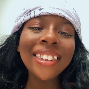 Meet your Posher, Imani